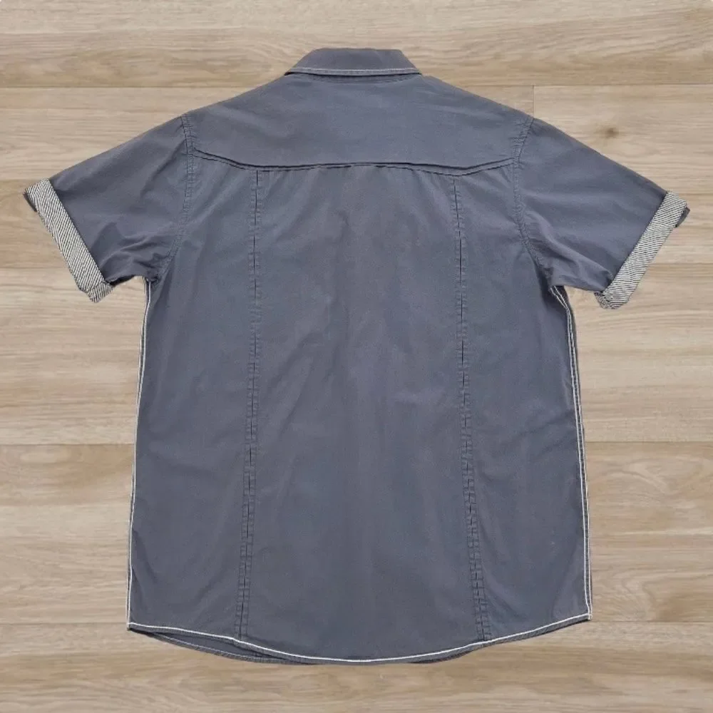 Coastal Brand Short Sleeve Button Down Shirt Medium - Picture 2 of 7